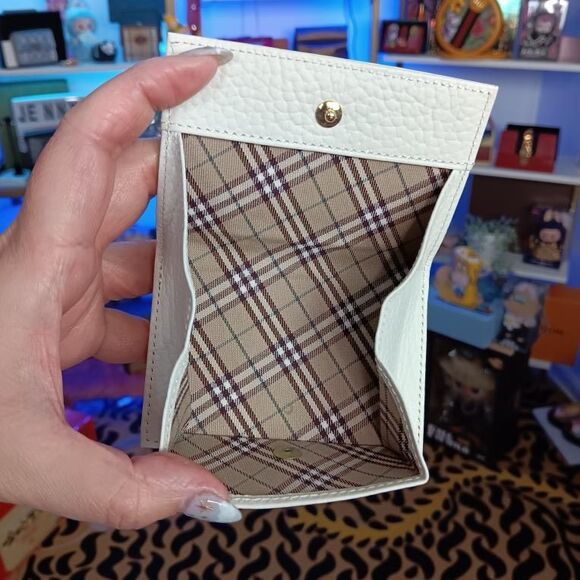 Unused BURBERRY BLUE LABEL Authentic Women Wallet White Beige Nova Check Inside - Picture 7 of 11
